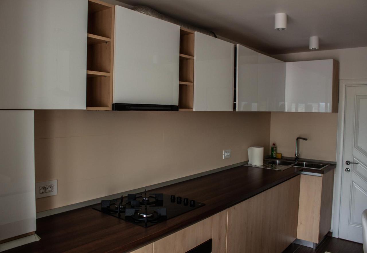 Eurocomfort Apartments П'ятра-Нямц Екстер'єр фото