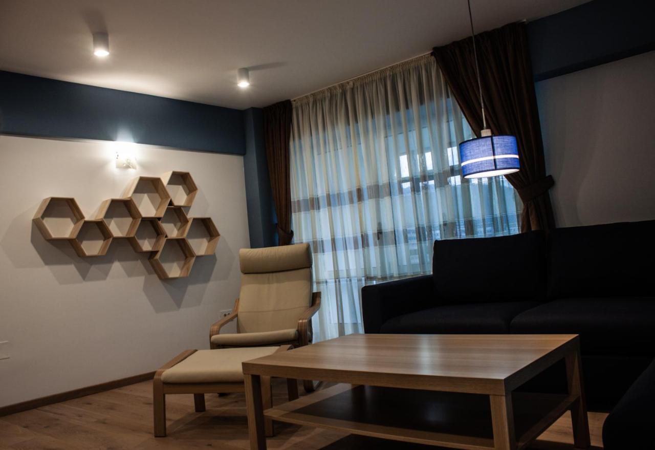 Eurocomfort Apartments П'ятра-Нямц Екстер'єр фото